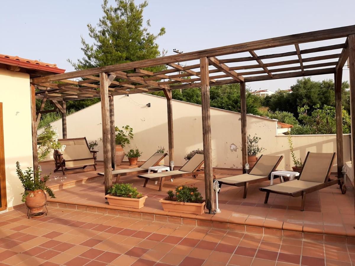 Gi Ga Mar Aparthotel Kриопиги Екстериор снимка